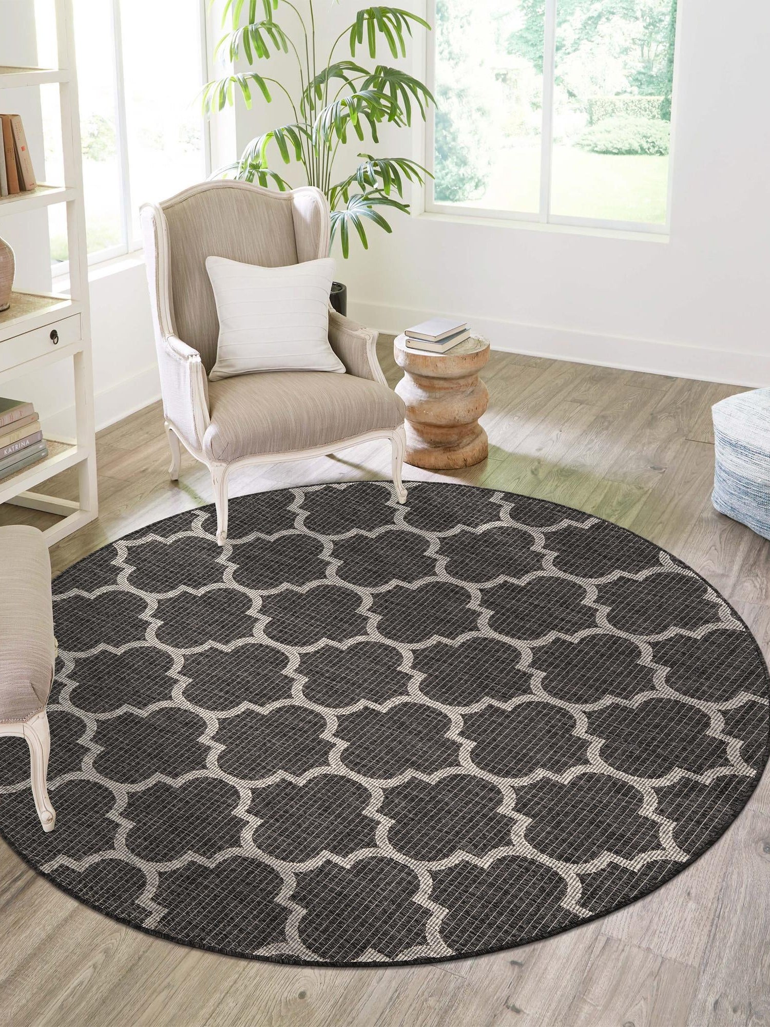 Black 13' 1 x 13' 1 Outdoor Trellis Round Area Rug Weather Resistant for Patio, Deck, Terrace, Balcony, Porch Geometric Design Water Safe Outside Carpet for Sale at Rug Engine