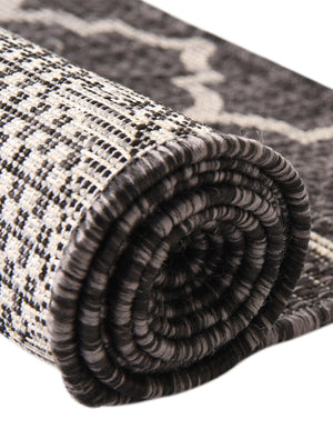 Black 6' 1 x 6' 1 Outdoor Trellis Round Area Rug Weather Resistant for Patio, Deck, Terrace, Balcony, Porch Geometric Design Water Safe Outside Carpet for Sale at Rug Engine