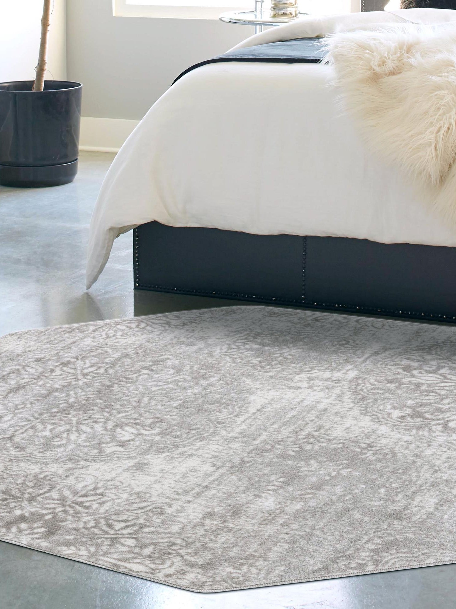 Light Gray 7' 10 x 7' 10 Sofia Octagon Area Rug Durable Easy Clean Stain Resistant Unique Carpet for Affordable Interior Home Design for Sale at Rug Engine