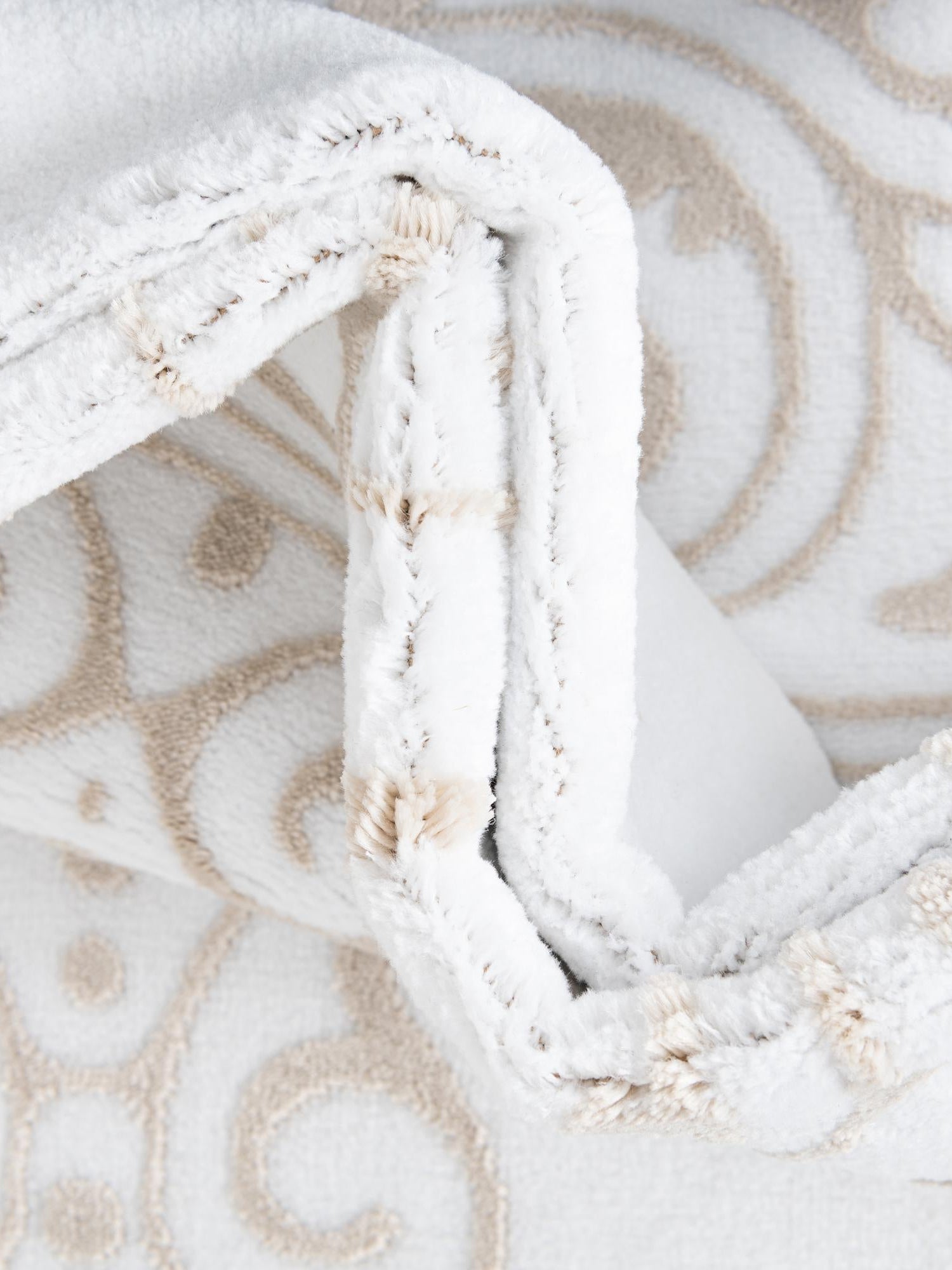 Snow White 5' 3 x 8' Hermitage Rectangle Area Rug 55% Polypropylene & 45% Polyester Easy Clean Stain-Resistant Carpet for Living, Office, Dorm Rooms for Sale at Rug Engine