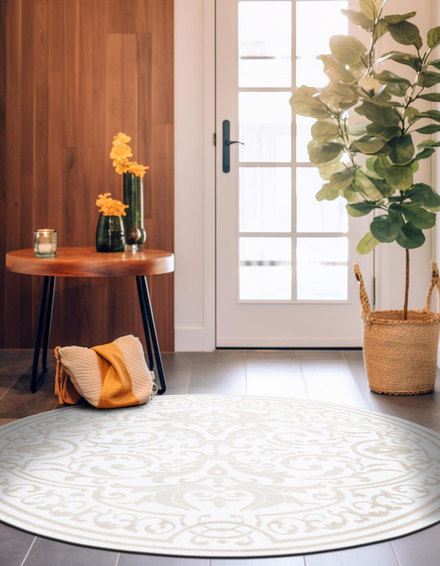Snow White 6' x 6' Hermitage Round Area Rug 55% Polypropylene & 45% Polyester Easy Clean Stain-Resistant Carpet for Living, Office, Dorm Rooms for Sale at Rug Engine
