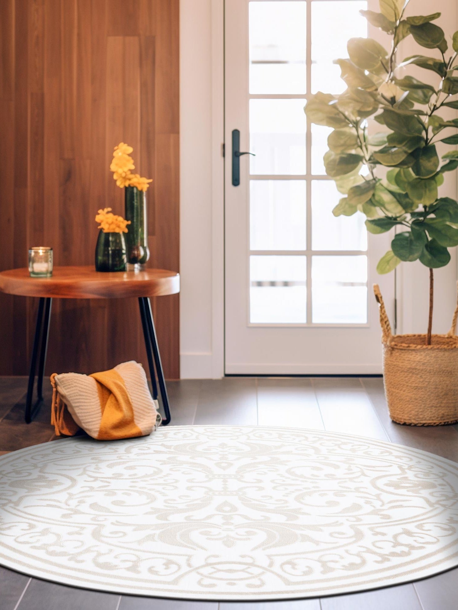 Snow White 10' 8 x 10' 8 Hermitage Round Area Rug 55% Polypropylene & 45% Polyester Easy Clean Stain-Resistant Carpet for Living, Office, Dorm Rooms for Sale at Rug Engine