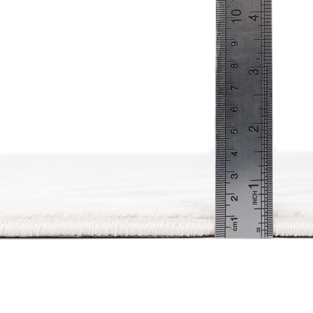 Snow White 7' 10 x 7' 10 Hermitage Octagon Area Rug 55% Polypropylene & 45% Polyester Easy Clean Stain-Resistant Carpet for Living, Office, Dorm Rooms for Sale at Rug Engine