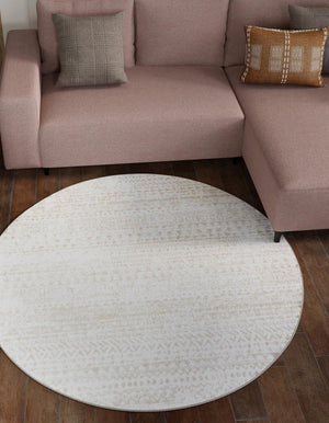 Snow White 4' x 4' Hermitage Round Area Rug 55% Polypropylene & 45% Polyester Easy Clean Stain-Resistant Carpet for Living, Office, Dorm Rooms for Sale at Rug Engine
