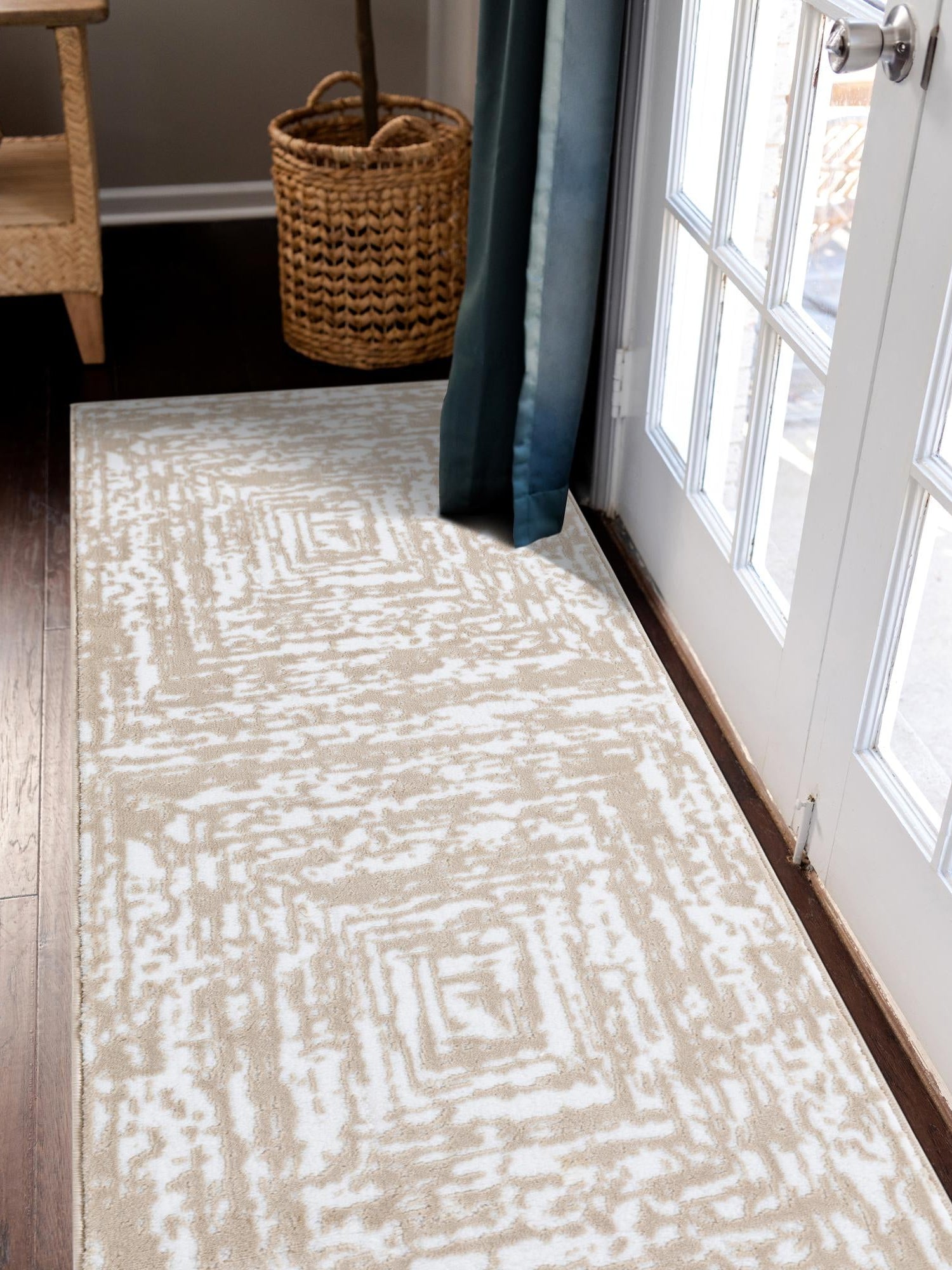 White Bone 2' 6 x 13' Hermitage Runner Area Rug 55% Polypropylene & 45% Polyester Easy Clean Stain-Resistant Carpet for Living, Office, Dorm Rooms for Sale at Rug Engine