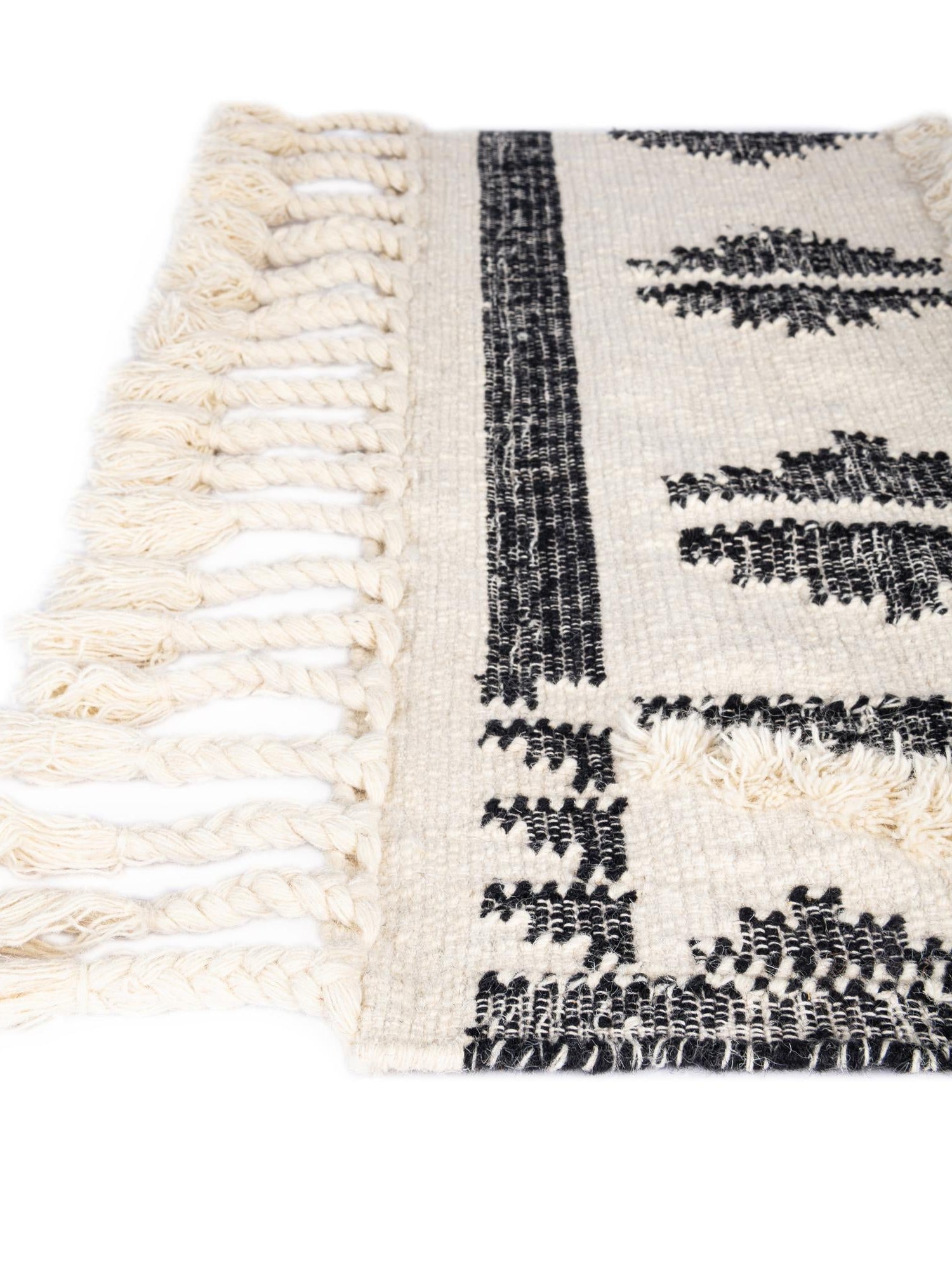 Black and White 2' 2 x 6' 1 Mesa Runner Area Rug 100% Wool Geometric All Natural Carpet for Living, Dining, Office, Bedrooms, Dorms, Kitchens for Sale at Rug Engine