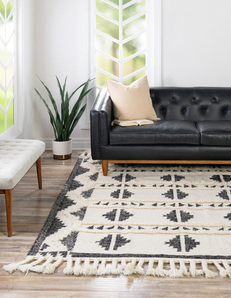 Black and White 8' x 8' Mesa Square Area Rug 100% Wool Geometric All Natural Carpet for Living, Dining, Office, Bedrooms, Dorms, Kitchens for Sale at Rug Engine