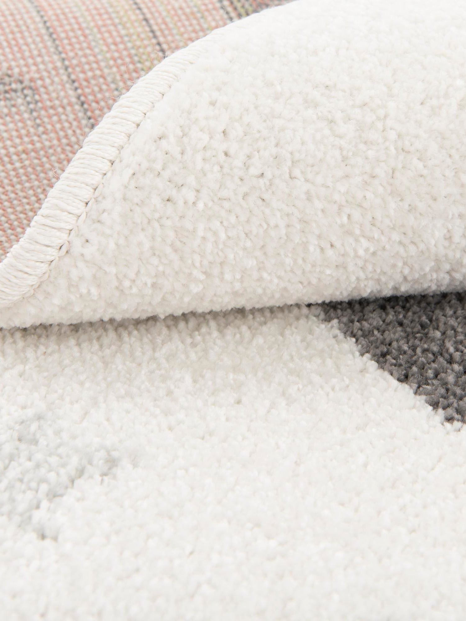 Ivory 5' 3 x 5' 3 Whimsy Kids Round Area Rug for Baby Nursery, Toddler Playroom, Bedrooms