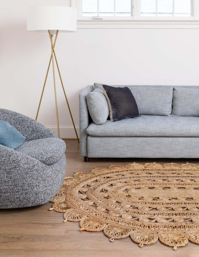 Natural 4' 1 x 6' 1 Braided Jute Oval Rug