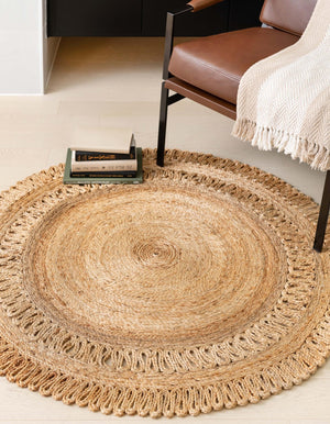 Natural 4' 1 x 4' 1 Braided Jute Round Rug