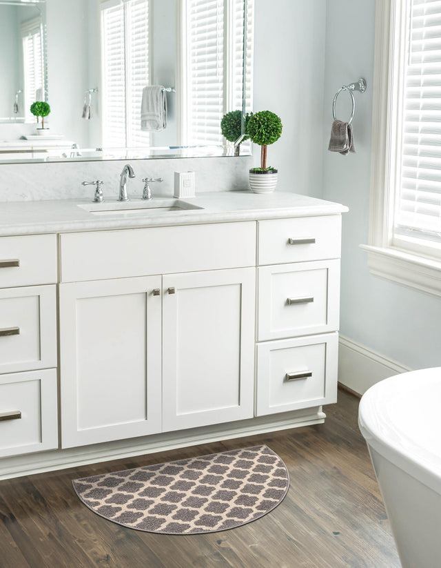 Dark Gray 2' 2 x 3' 7 Trellis Hearth Area Rug