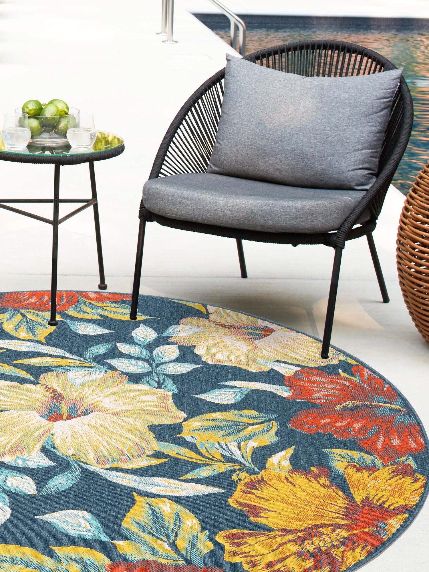 Multicolor 5' 3 x 5' 3 Outdoor Coastal Round Area Rug Weather Resistant for Patio, Deck, Terrace, Balcony, Porch 100% Polypropylene Coastal Decor Carpet for Sale at Rug Engine