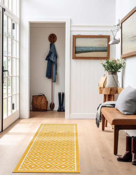 Yellow 2' x 6' 1 Outdoor Trellis Runner Rug