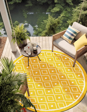 Yellow 7' 1 x 7' 1 Outdoor Trellis Round Area Rug Weather Resistant for Patio, Deck, Terrace, Balcony, Porch Geometric Design Water Safe Outside Carpet for Sale at Rug Engine
