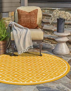 Yellow 4' 1 x 4' 1 Outdoor Trellis Round Area Rug Weather Resistant for Patio, Deck, Terrace, Balcony, Porch Geometric Design Water Safe Outside Carpet for Sale at Rug Engine