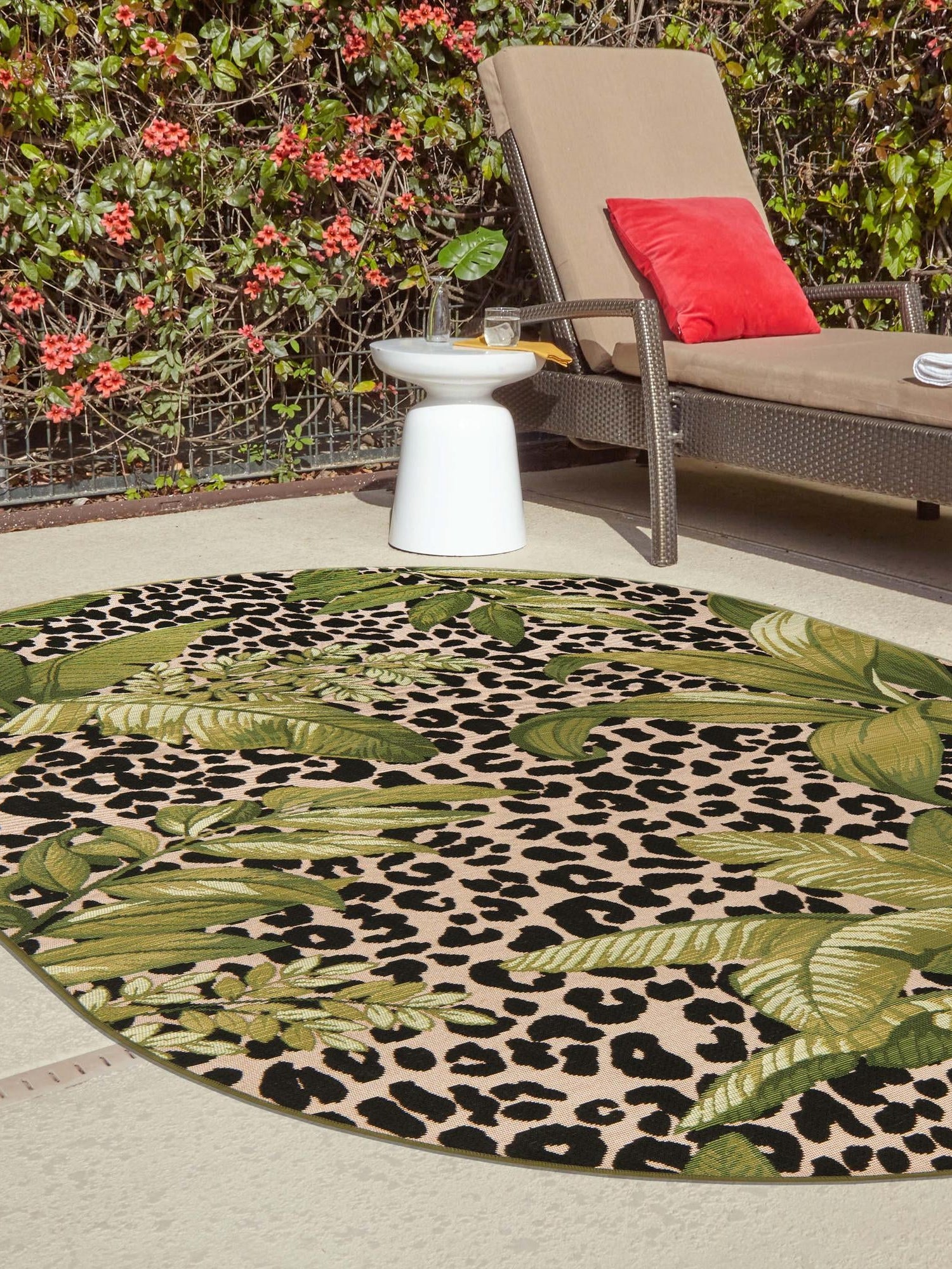Green 2' 2 x 3' 1 Outdoor Botanical Oval Area Rug Weather Resistant for Patio, Deck, Terrace, Balcony, Porch Polypropylene Garden Floral Tropical Carpet for Sale at Rug Engine
