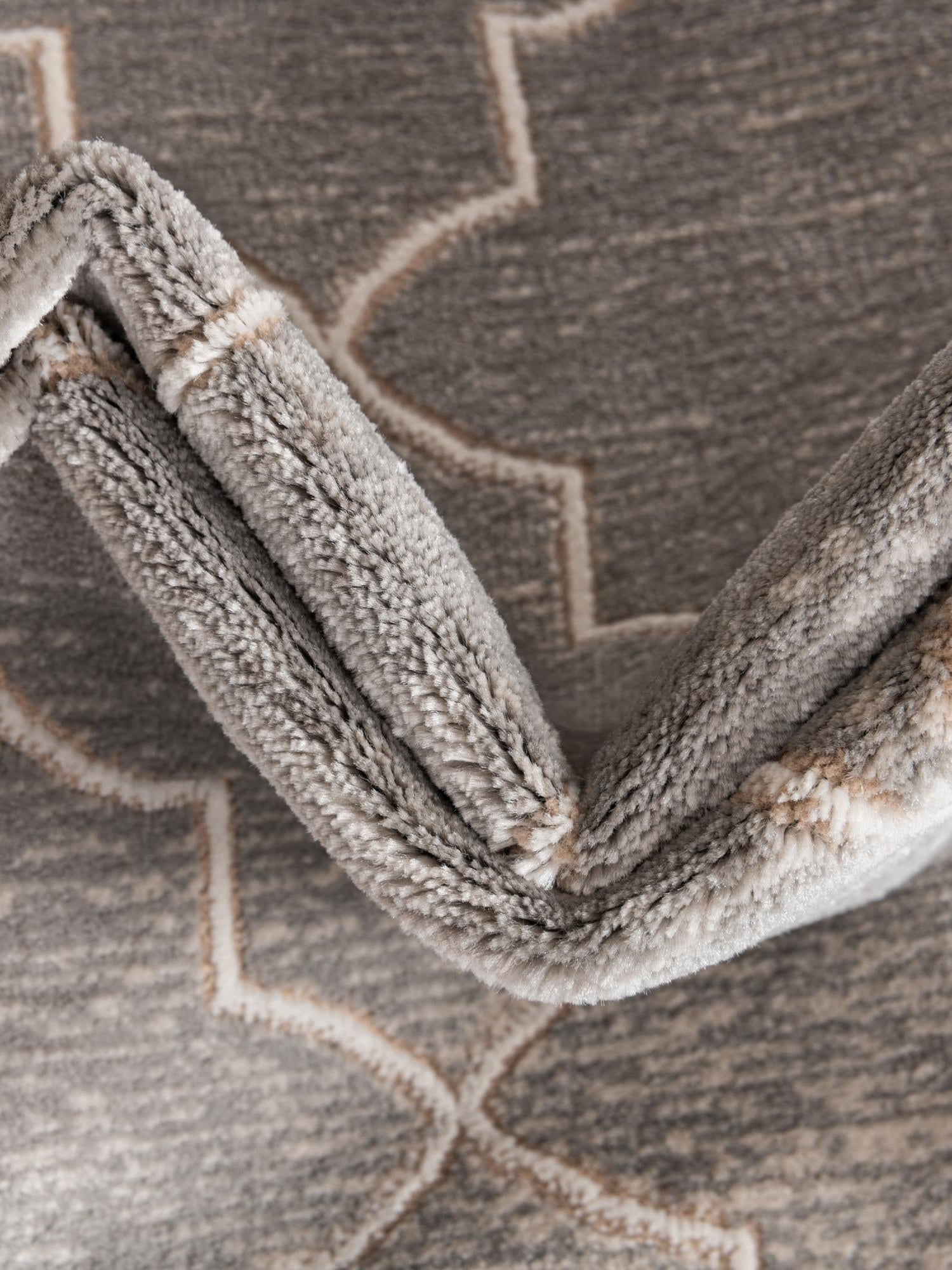 Gray 2' x 3' 1 Jill Zarin Uptown Rectangle Area Rug 70% Polypropylene & 30% Polyester  Contemporary Carpet for Living, Dining, Office, Bedroom for Sale at Rug Engine