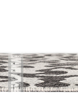 Light Gray 3' 1 x 6' 1 Outdoor Safari Semicircle Hearth Rug
