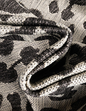 Light Gray 2' 2 x 4' Outdoor Safari Semicircle Hearth Rug