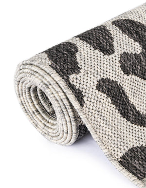 Light Gray 3' 1 x 6' 1 Outdoor Safari Semicircle Hearth Rug