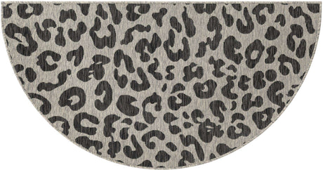 Light Gray 3' 1 x 6' 1 Outdoor Safari Semicircle Hearth Rug
