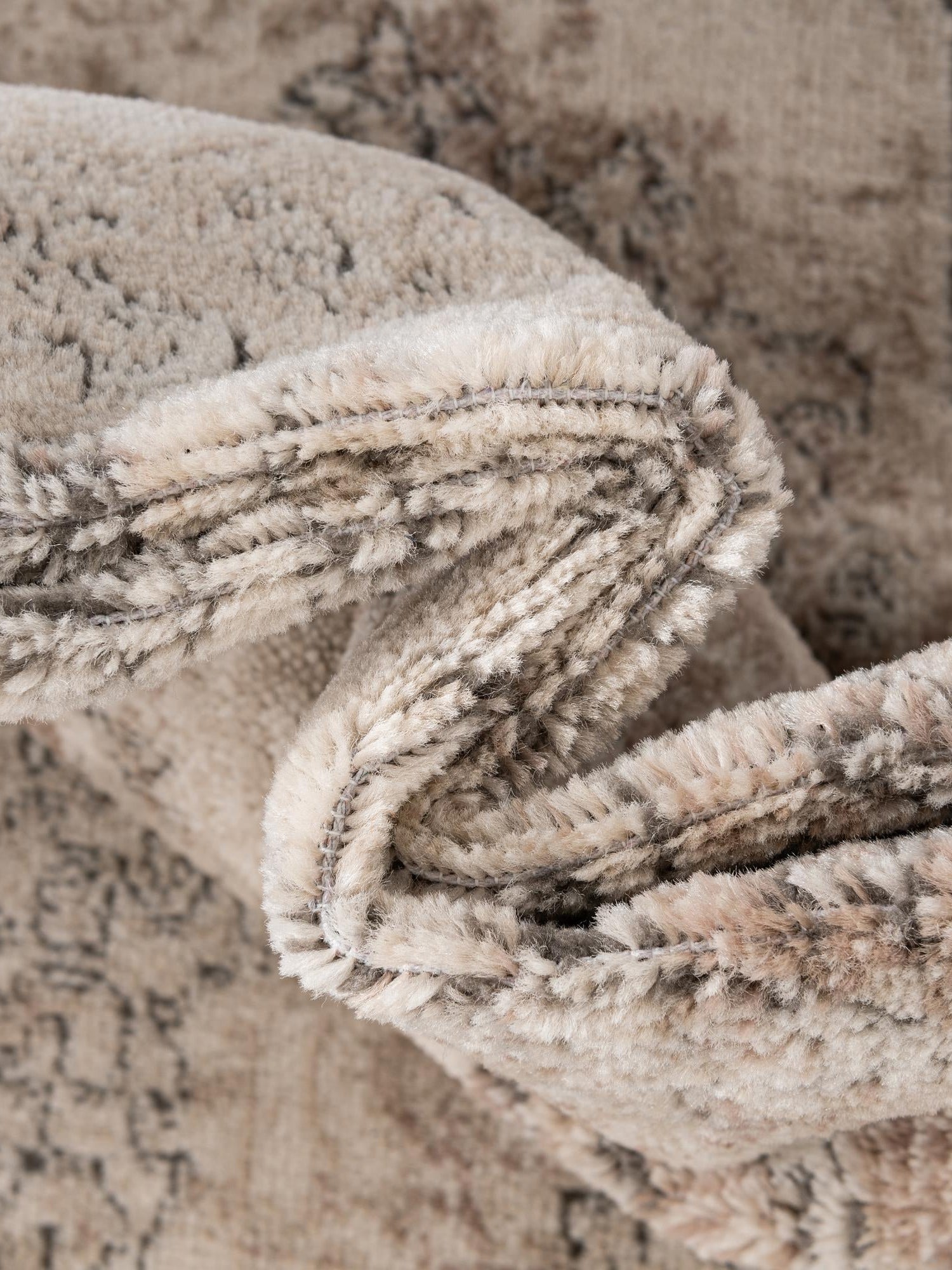 Ivory 7' 10 x 10' Portland Oval Area Rug 85% Polypropylene & 15% Polyester Vintage Distressed Traditional Carpet for Home Decor for Sale at Rug Engine