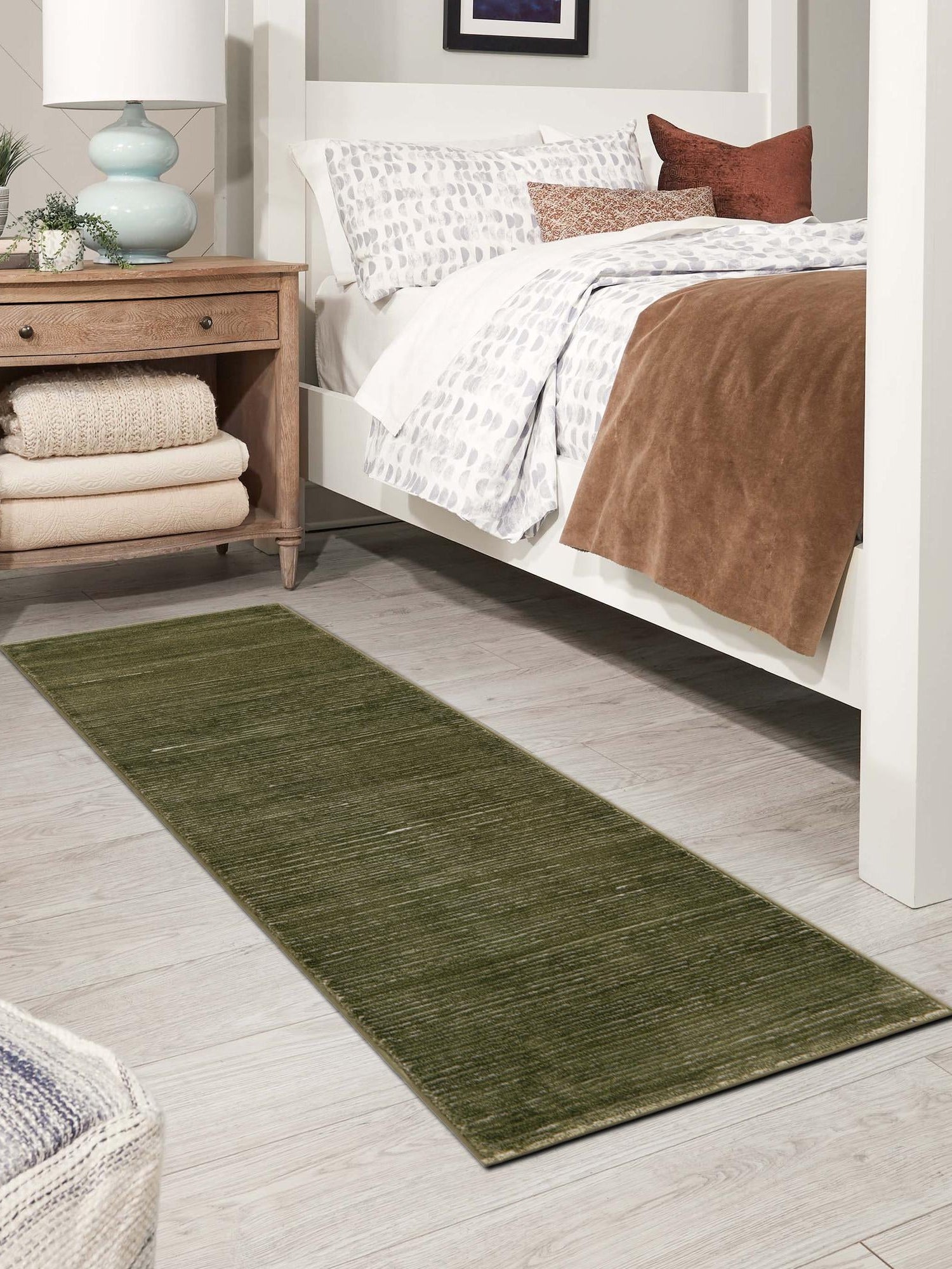Green 2' x 8' Finsbury Runner Area Rug 60% Polypropylene & 40% Polyester Contemporary Carpet for Living Rooms, Dining, Offices for Sale at Rug Engine