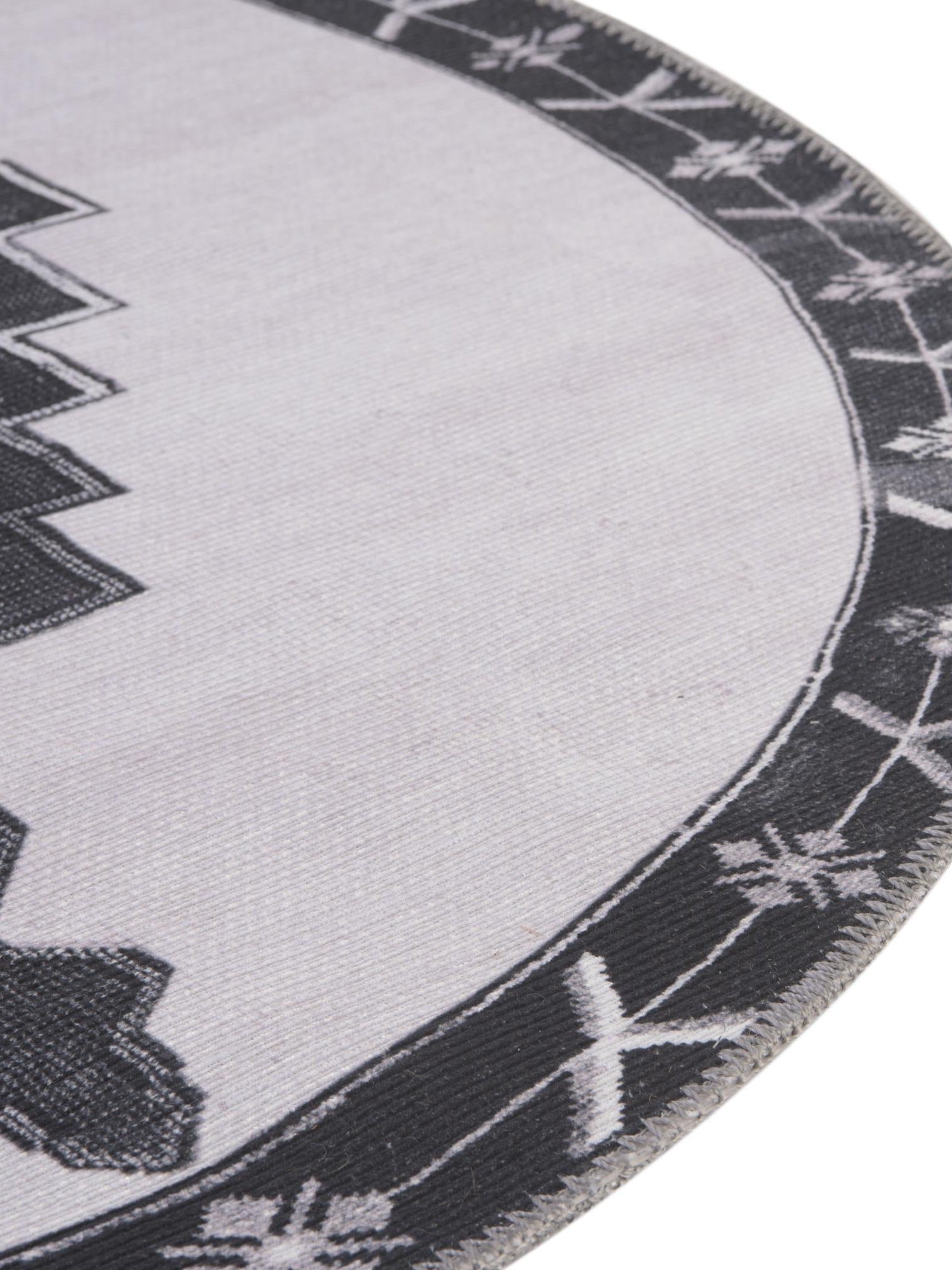 Washable Black and White 3' 6 x 3' 6 Timeless Round Area Rug Easy to Clean Stain Resistant & Durable Traditional Classic Vintage Design Carpet for Sale at Rug Engine
