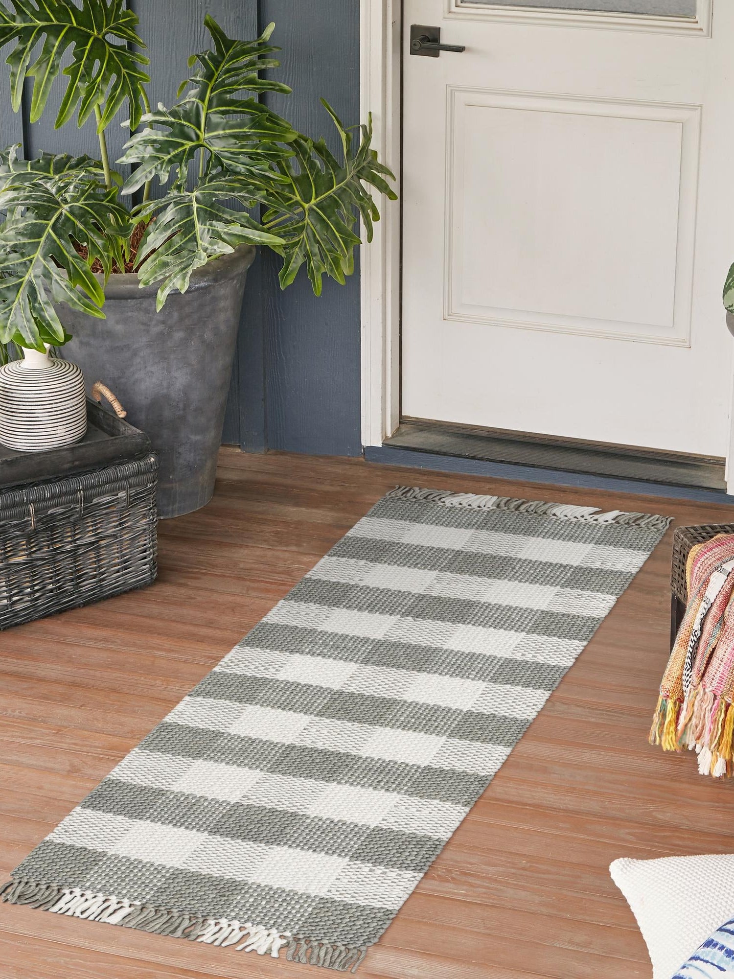 Gray 2' x 6' 1 Eco Plaid Indoor Outdoor Washable Runner Rug