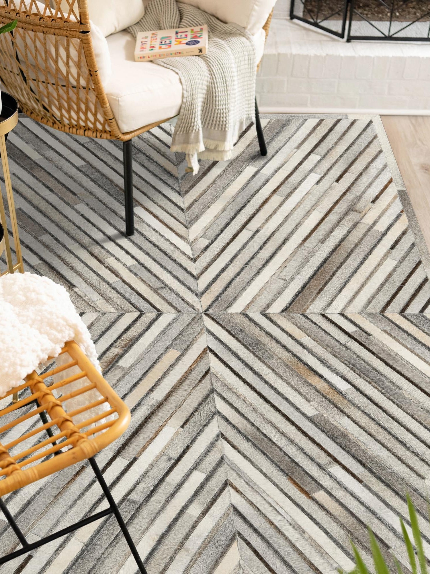 Authentic Luxury Gray Ivory 6' 1 x 9' Cowhide Leather Rectangle Area Rug Modern Interior Design 100% Real Natural Cowhide Carpet for Designer Home Decor for Sale at Rug Engine