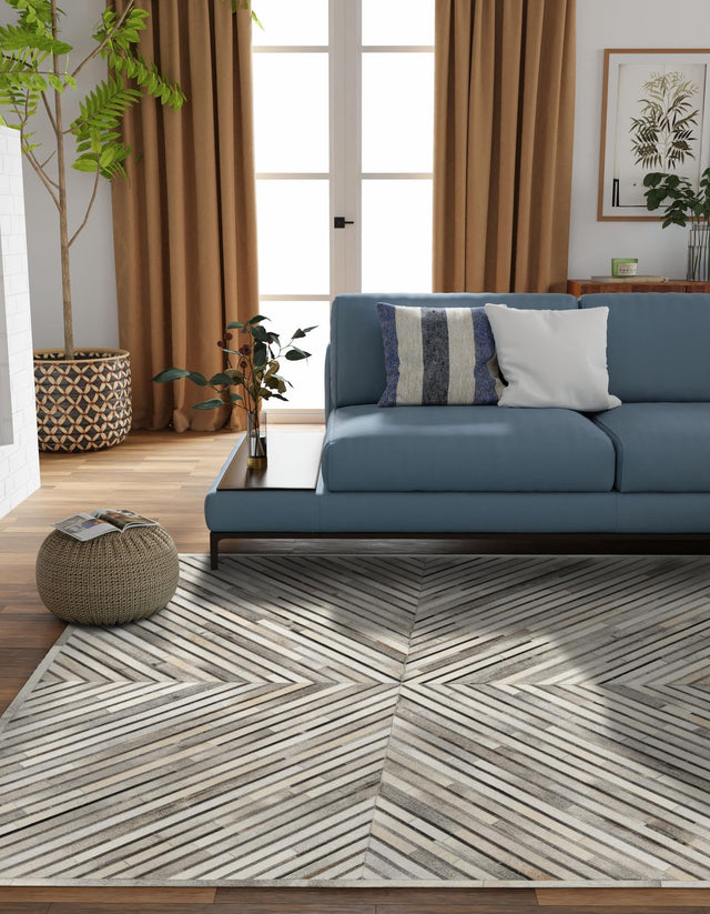 Gray Ivory 8' x 8' Cowhide Leather Square Rug