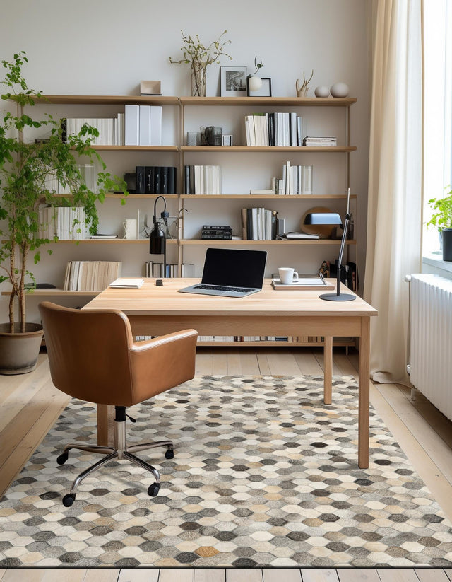 Ivory Gray 5' 3 x 8' Cowhide Leather Rectangle Rug