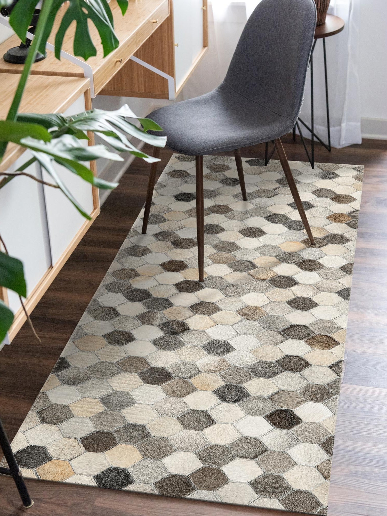 Authentic Luxury Ivory Gray 1' 2 x 3' 1 Cowhide Leather Runner Area Rug Modern Interior Design 100% Real Natural Cowhide Carpet for Designer Home Decor for Sale at Rug Engine