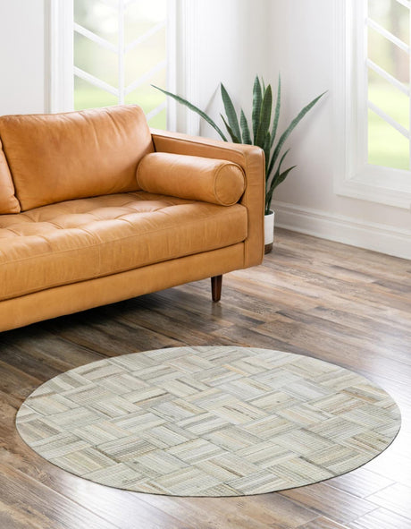 Light Brown Ivory 8' x 8' Cowhide Leather Round Rug