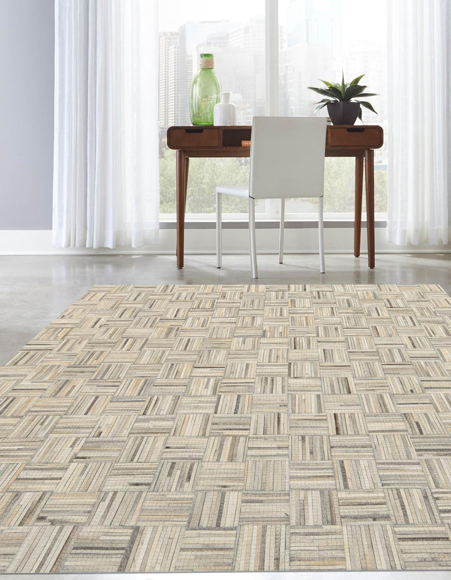 Light Brown Ivory 8' x 8' Cowhide Leather Square Rug