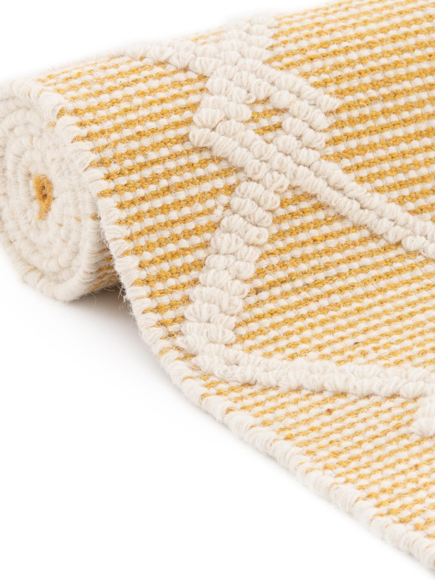 English Daisy 4' 1 x 6' 1 Jill Zarin Dorset Rectangle Area Rug Premium Wool & Cotton Blend All Natural Pile Carpet for Bedrooms, Offices, Living Rooms, Dorms for Sale at Rug Engine