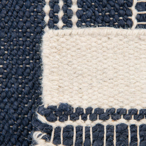 Navy Blue 4' 1 x 6' 1 Lariat Rectangle Rug
