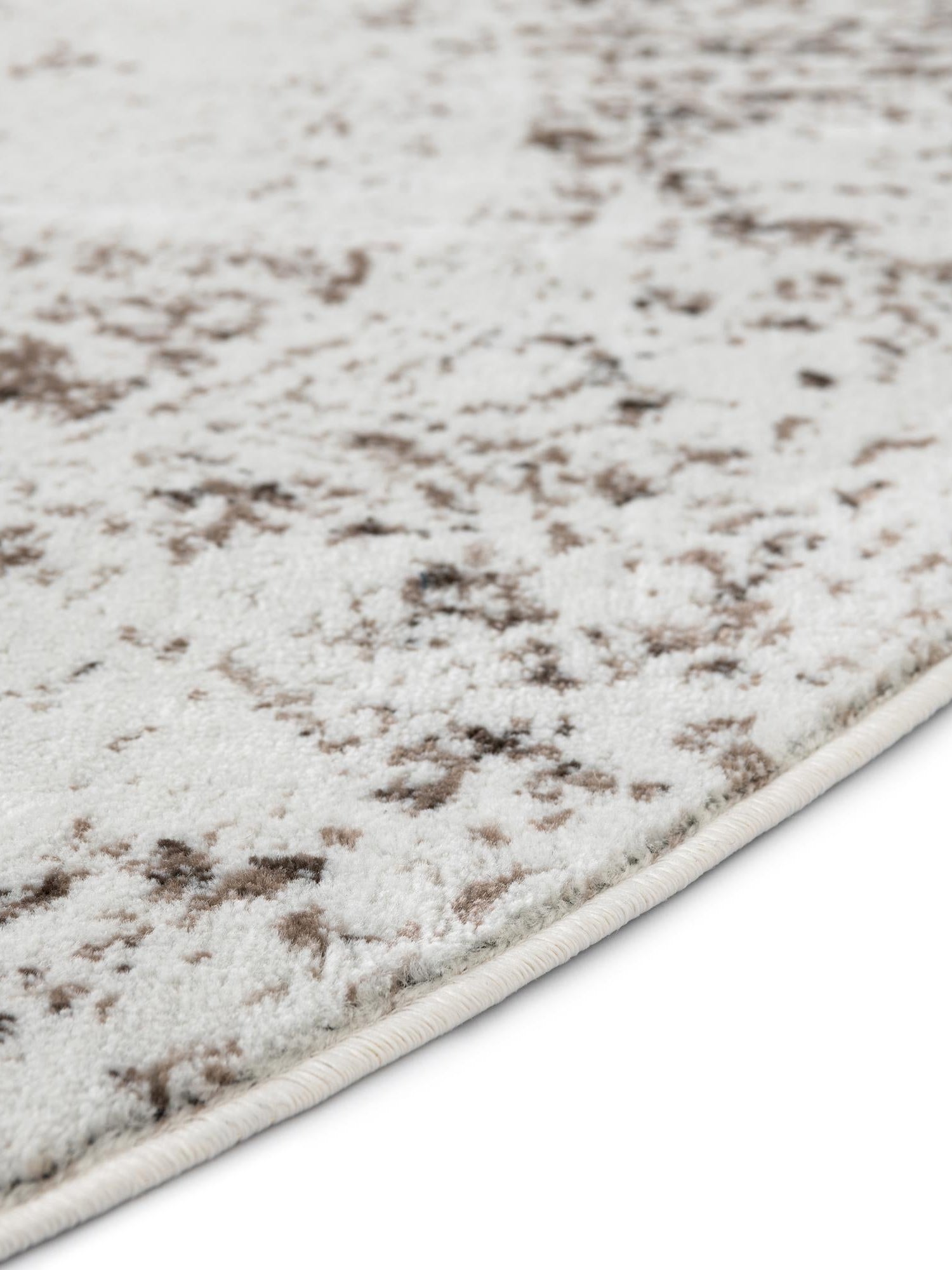 Beige 2' 2 x 3' 7 Sofia Rectangle Area Rug