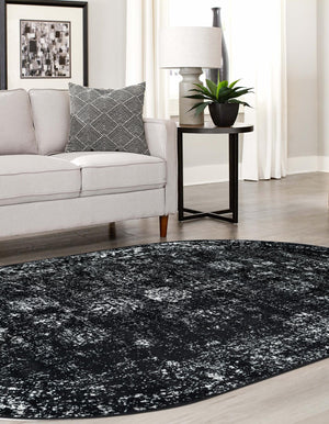 Black 4' 1 x 6' 1 Sofia Oval Rug