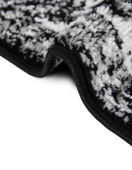 Black 2' x 3' 1 Sofia Oval Area Rug Durable Easy Clean Stain Resistant Unique Carpet for Affordable Interior Home Design for Sale at Rug Engine
