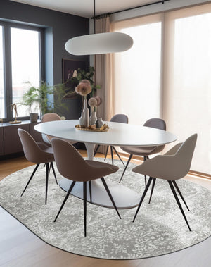 Light Gray 4' 1 x 6' 1 Sofia Oval Rug