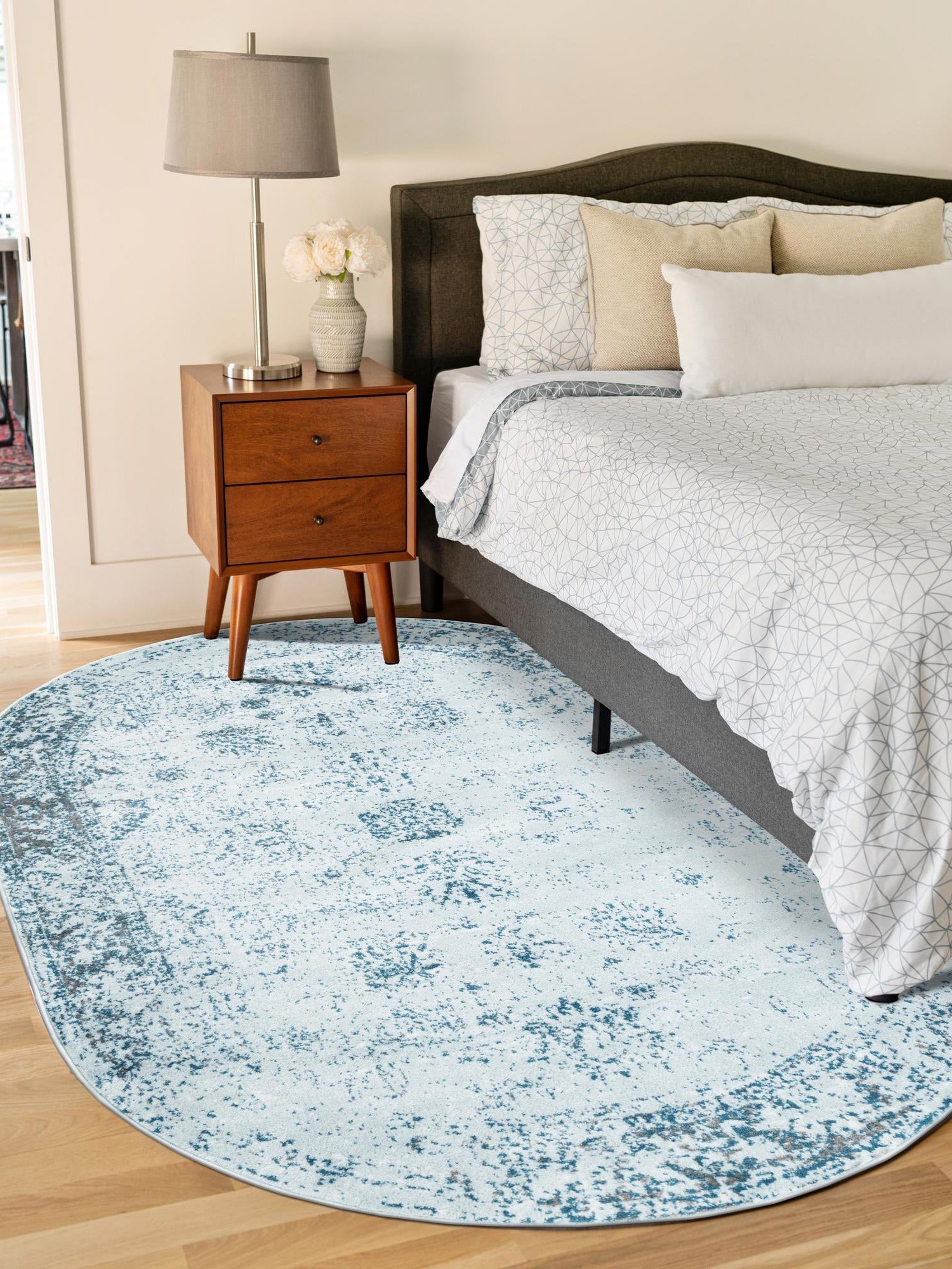 Light Blue 2' x 3' 1 Sofia Oval Area Rug Durable Easy Clean Stain Resistant Unique Carpet for Affordable Interior Home Design for Sale at Rug Engine