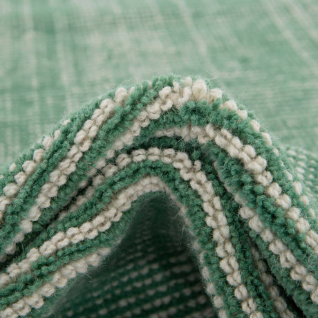 Green 5' 3 x 5' 3 Jill Zarin English Manor Round Area Rug 100% Premium Natural Wool Handwoven Carpet for Living Rooms, Office Space, Bedrooms, Dorms for Sale at Rug Engine