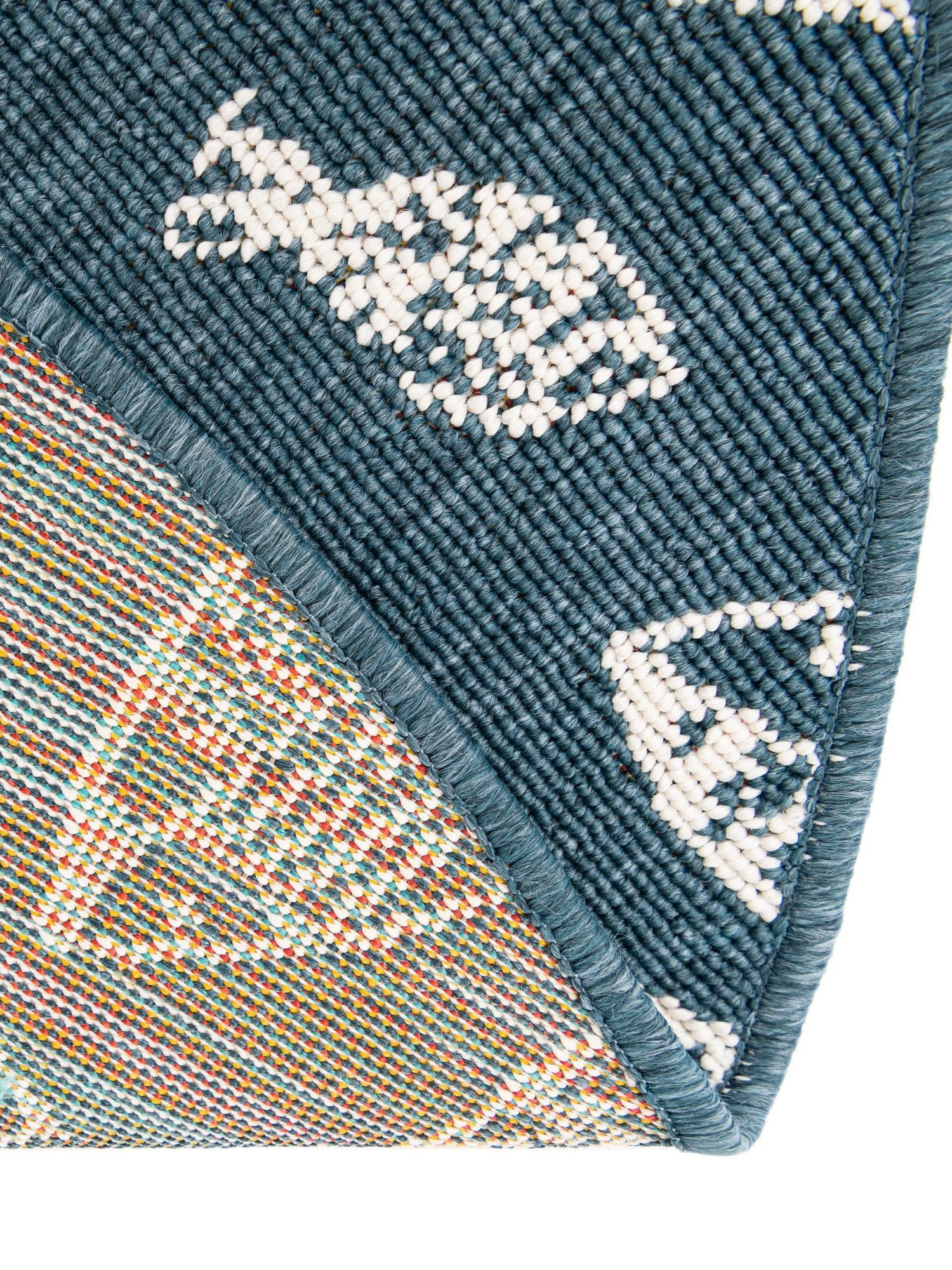 Blue 4' 1 x 4' 1 Outdoor Coastal Round Area Rug Weather Resistant for Patio, Deck, Terrace, Balcony, Porch 100% Polypropylene Coastal Decor Carpet for Sale at Rug Engine