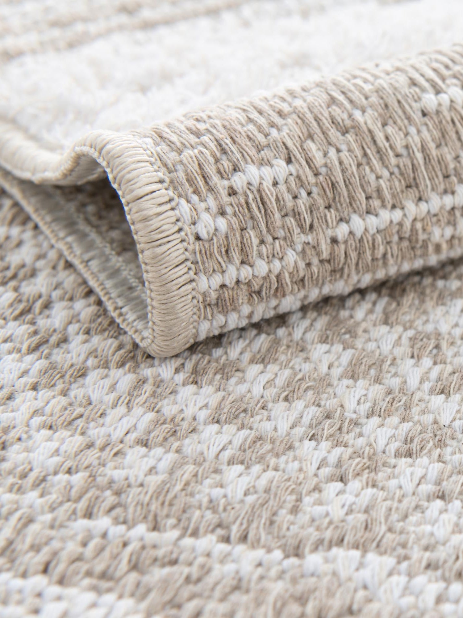 Ivory 2' 3 x 4' 1 Abbey Runner Area Rug 100% Cotton All Natural Living Dining Room Bedroom Carpet for Sale at Rug Engine