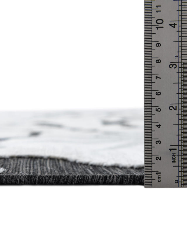 Black 4' 5 x 4' 5 Outdoor Botanical Round Area Rug Weather Resistant for Patio, Deck, Terrace, Balcony, Porch Polypropylene Garden Floral Tropical Carpet for Sale at Rug Engine