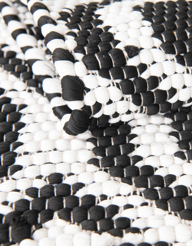 13 Pcs Black and White 1' x 2' 6 Chindi Jute Stair Treads