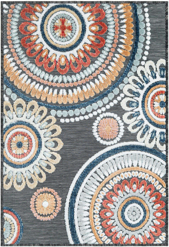 Black 2' 2 x 3' 1 Outdoor Botanical Rectangle Rug