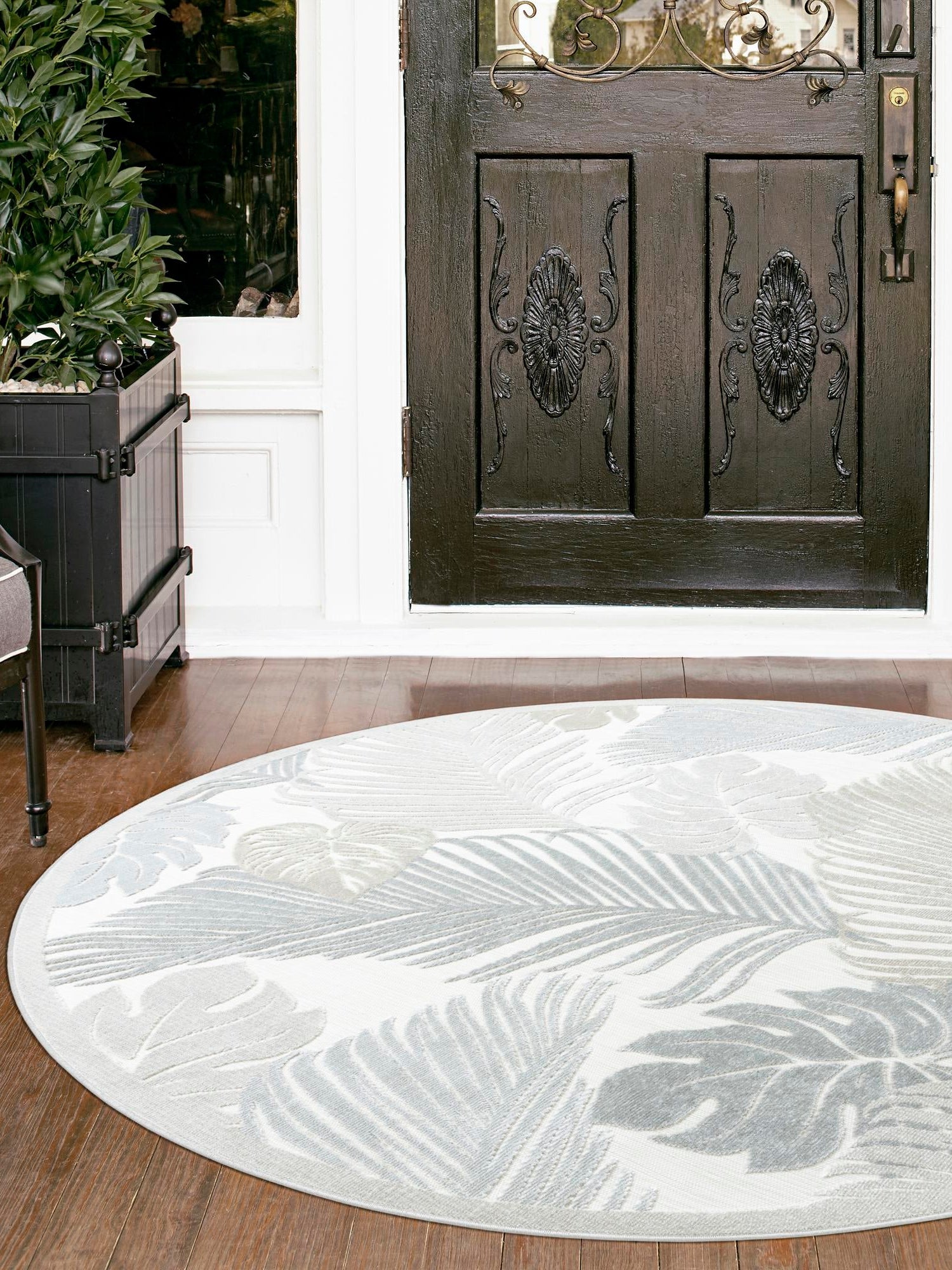 Gray 4' 5 x 4' 5 Outdoor Botanical Round Area Rug Weather Resistant for Patio, Deck, Terrace, Balcony, Porch Polypropylene Garden Floral Tropical Carpet for Sale at Rug Engine