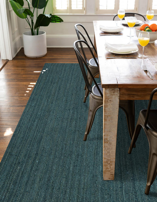 Green 5' 3 x 8' Braided Jute Rectangle Rug